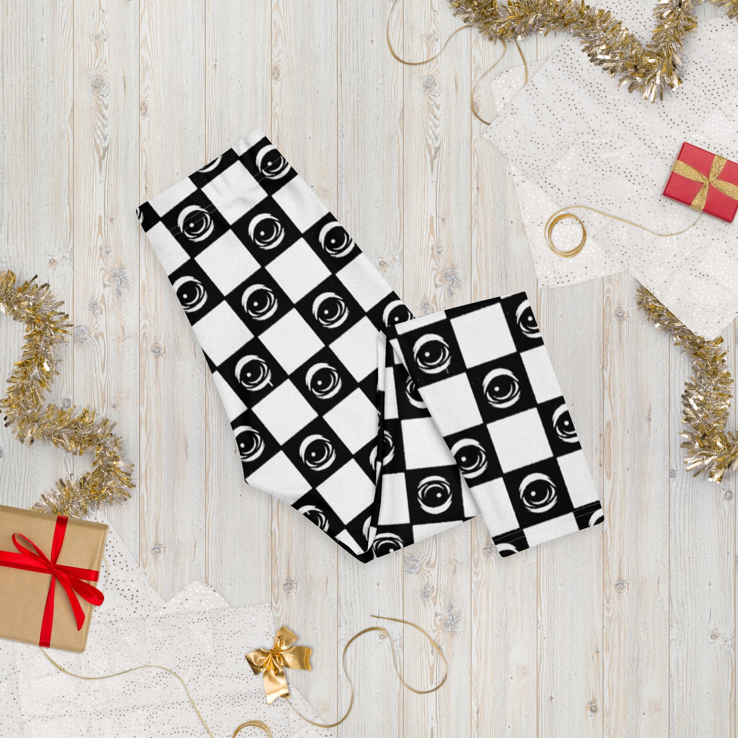 Checkered Eyez - Capri Leggings