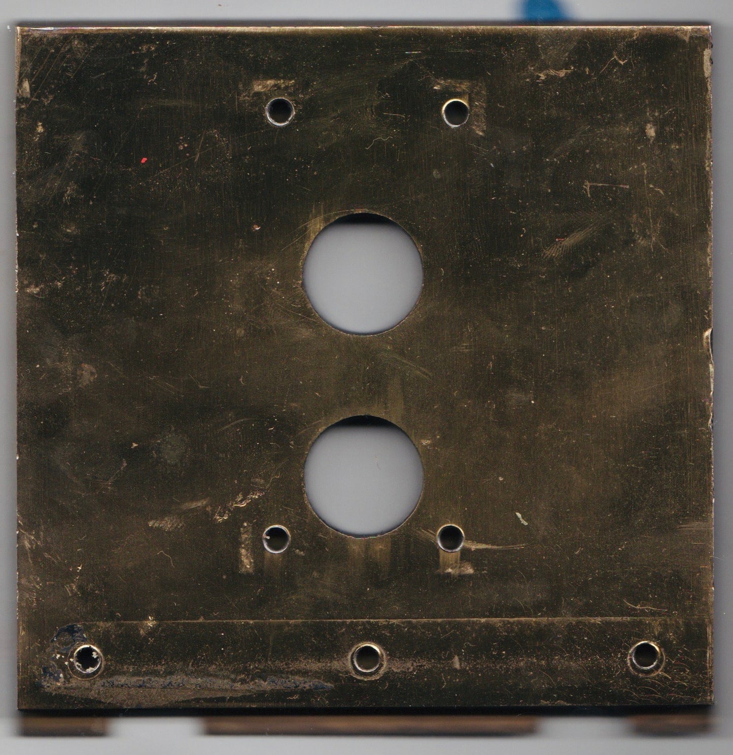 Filigree EYEZ engraved Brass