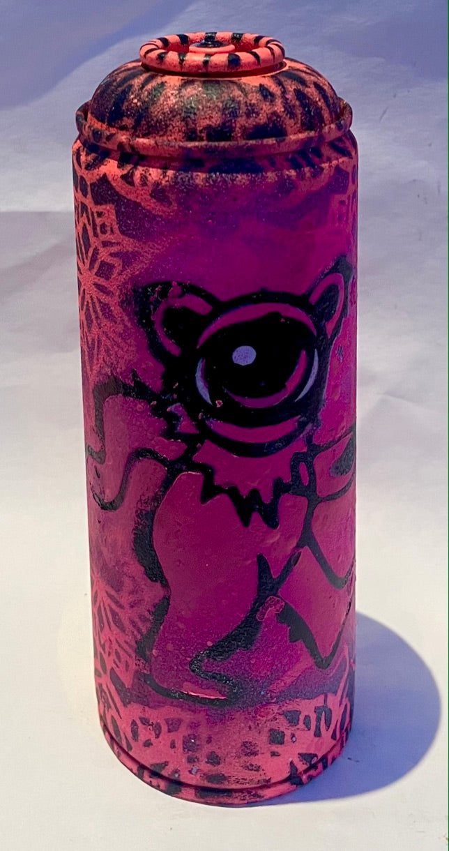 Connor Terry  X @EYEZ C👁LLAB👁RATE Spray Can Pink